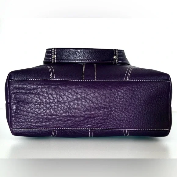 Vintage Coach Hamptons Turnlock Tote F13959 Plum Pebbled Leather - Picture 10 of 13